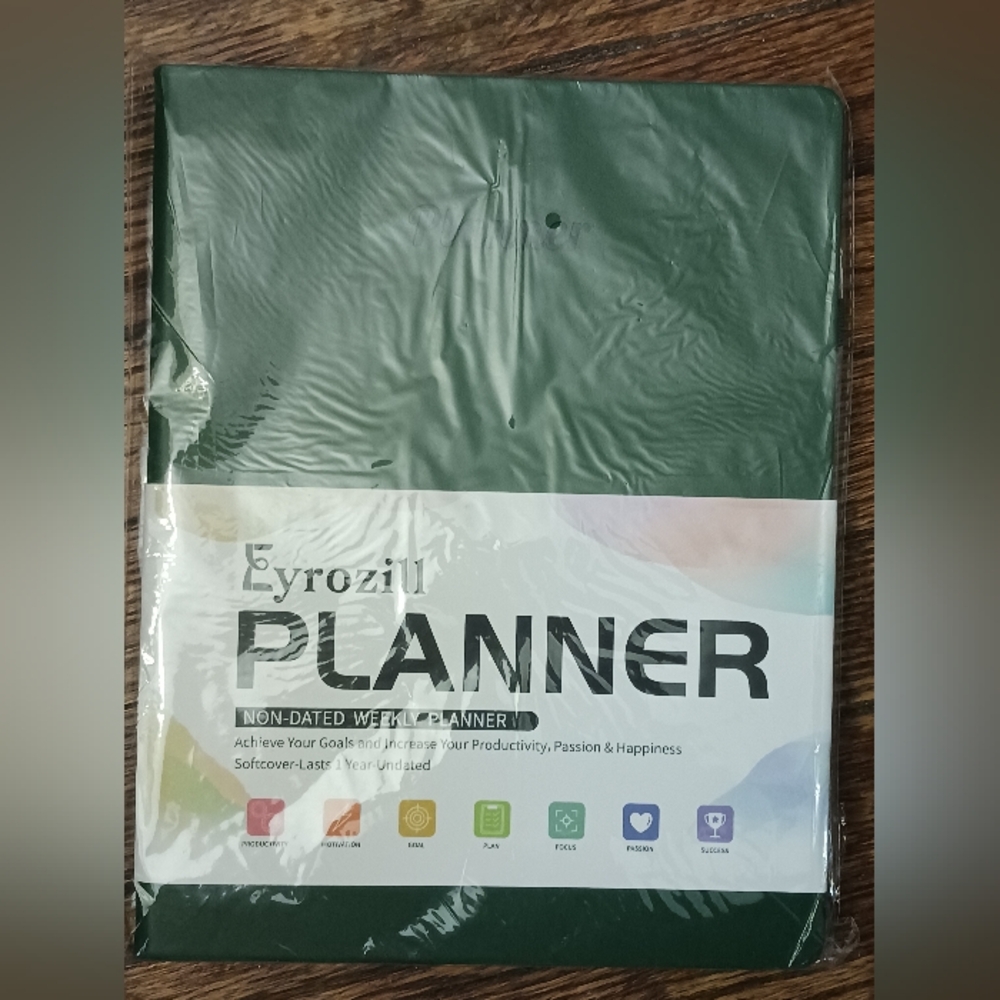 Eyrozill Daily Planner Leather-like HardcoverUndated Green Weekly  New Sealed